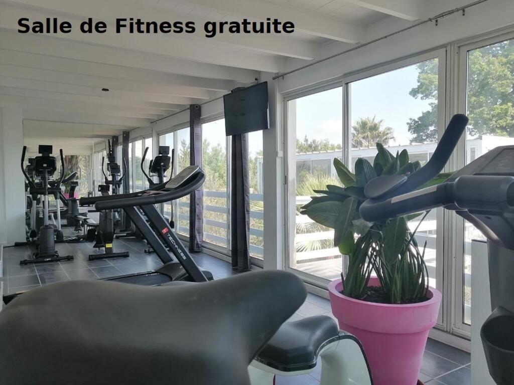 Mas La Farelle Gite, Fitness & Salle De Jeux Gratuite & Spa En Supplement نيم المظهر الخارجي الصورة